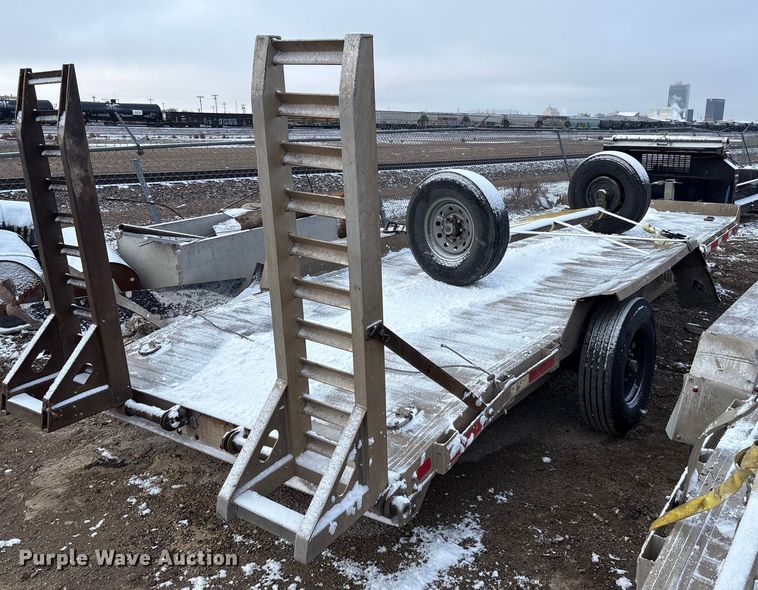 image for item FK2508 2016 M.H. EBY equipment trailer