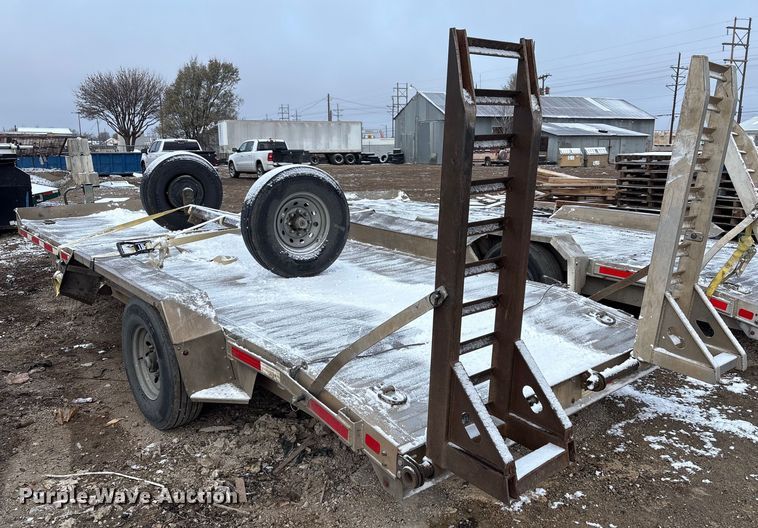 image for item FK2508 2016 M.H. EBY equipment trailer