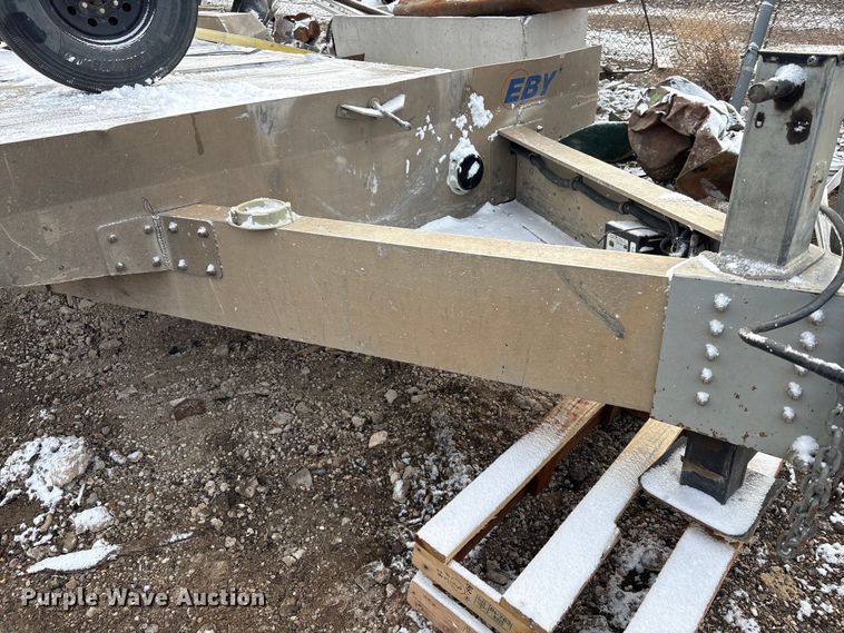 image for item FK2508 2016 M.H. EBY equipment trailer