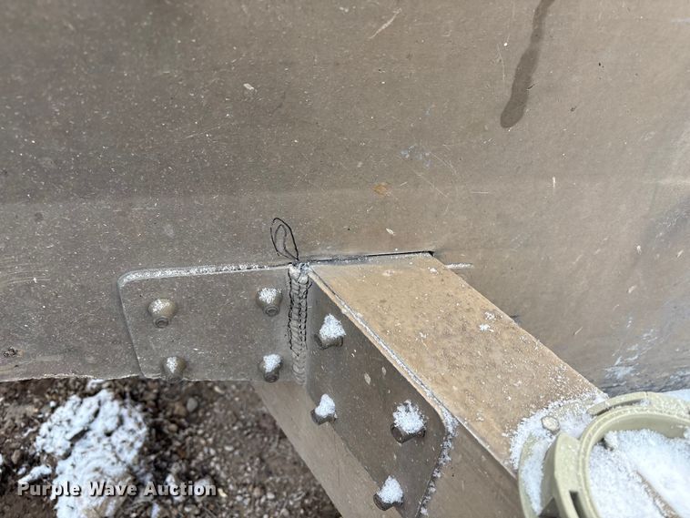 image for item FK2508 2016 M.H. EBY equipment trailer