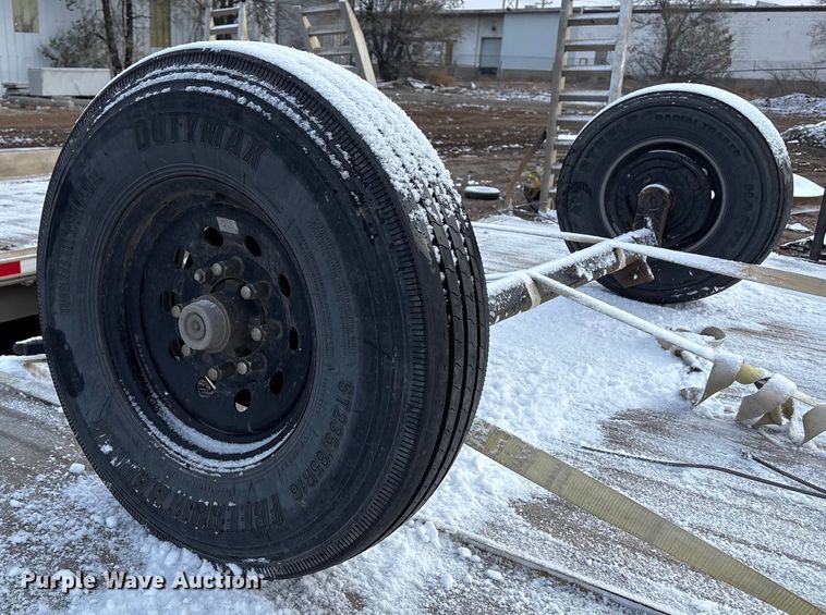 image for item FK2508 2016 M.H. EBY equipment trailer