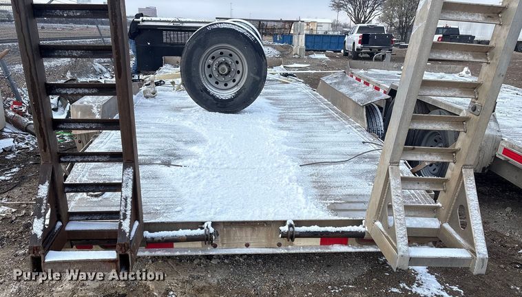 image for item FK2508 2016 M.H. EBY equipment trailer