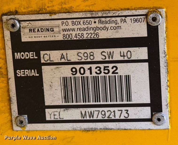 image for item GH9351 2018 Chevrolet Silverado 3500HD utility bed pickup truck