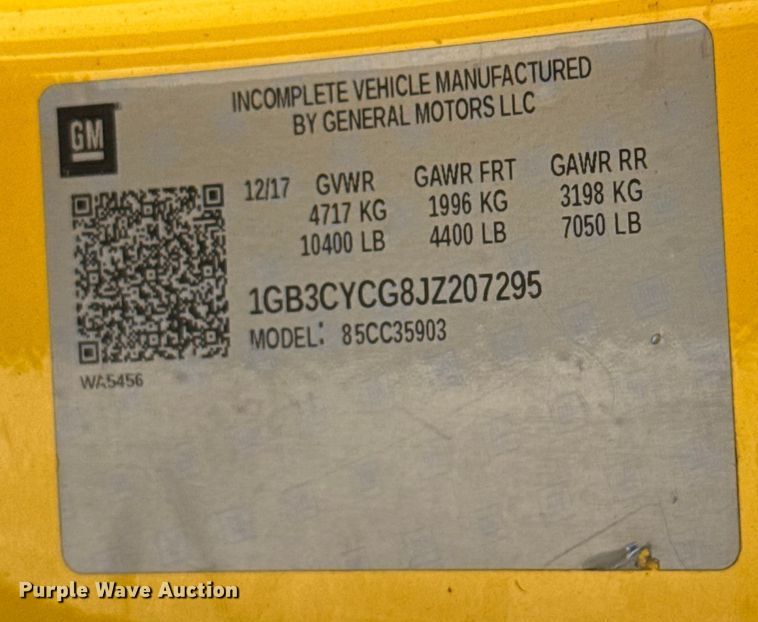 image for item GH9351 2018 Chevrolet Silverado 3500HD utility bed pickup truck