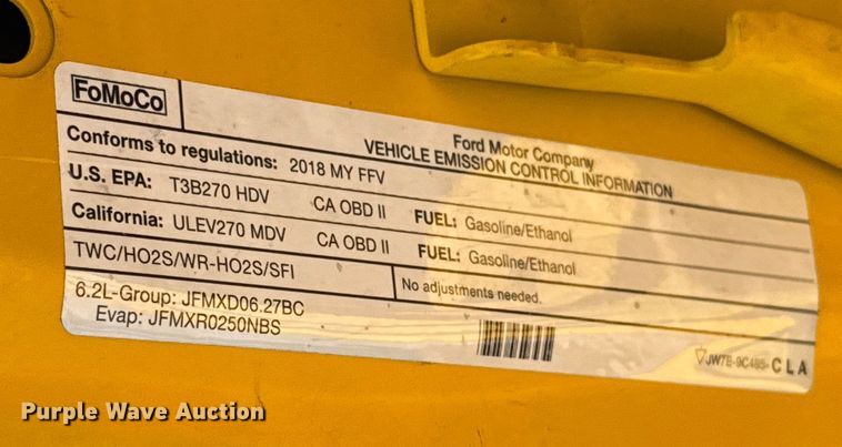 image for item GH9352 2018 Ford F350 Super Duty XL utility bed pickup truck