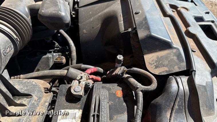 image for item GH9353 2019 Ford F350 Super Duty XL utility bed pickup truck