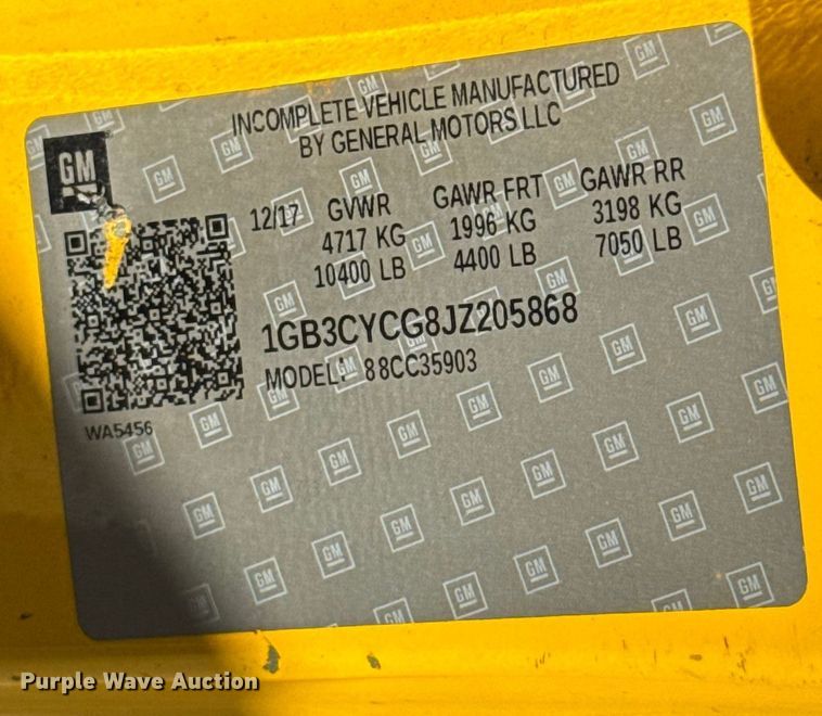 image for item GH9354 2018 Chevrolet Silverado 3500HD utility bed pickup truck