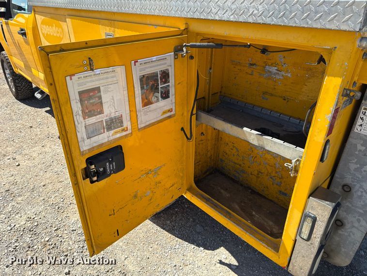 image for item GH9355 2019 Ford F350 Super Duty XL utility bed pickup truck