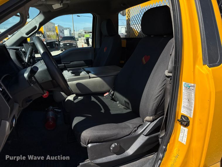 image for item GH9355 2019 Ford F350 Super Duty XL utility bed pickup truck