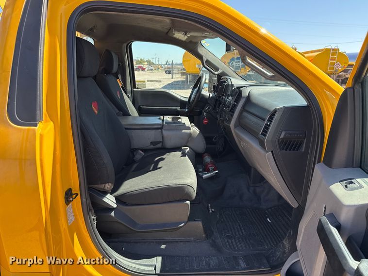 image for item GH9355 2019 Ford F350 Super Duty XL utility bed pickup truck