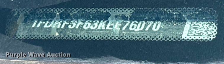 image for item GH9355 2019 Ford F350 Super Duty XL utility bed pickup truck