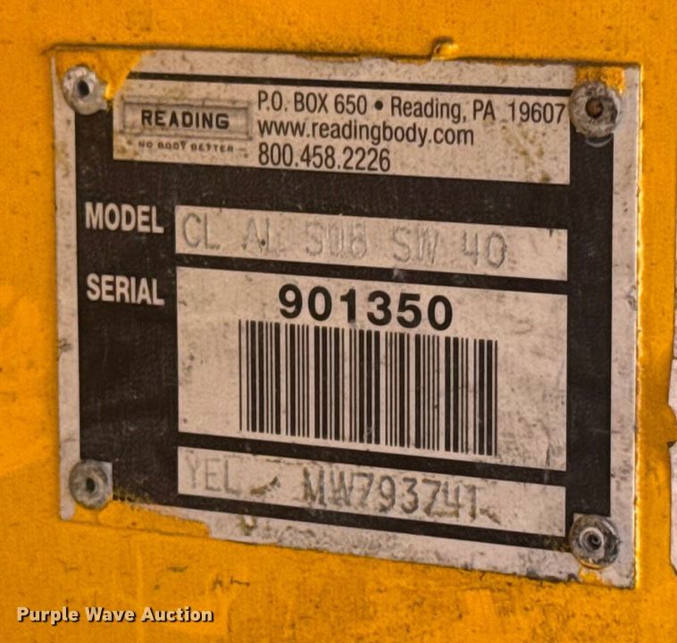 image for item GH9356 2018 Chevrolet Silverado 3500HD utility bed pickup truck