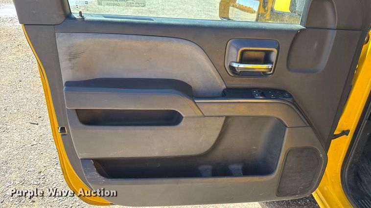 image for item GH9356 2018 Chevrolet Silverado 3500HD utility bed pickup truck