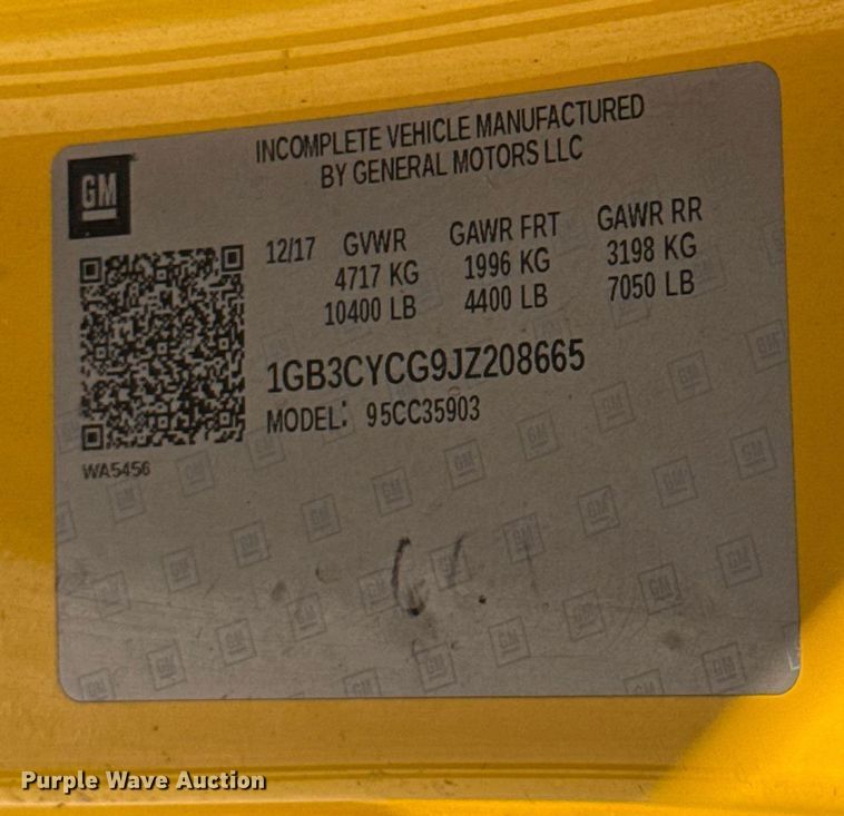 image for item GH9356 2018 Chevrolet Silverado 3500HD utility bed pickup truck