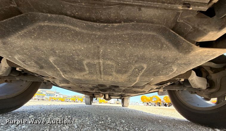 image for item GH9357 2022 Chevrolet Silverado 1500 Crew Cab pickup truck