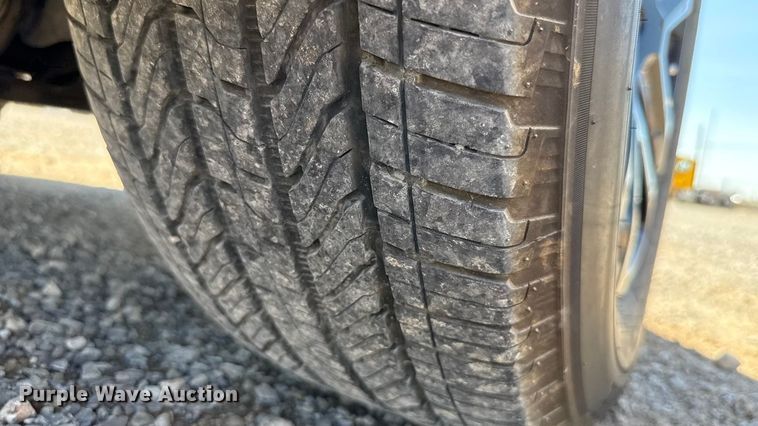 image for item GH9357 2022 Chevrolet Silverado 1500 Crew Cab pickup truck