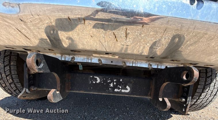 image for item GH9362 2018 Ford F350 Super Duty XL utility bed pickup truck