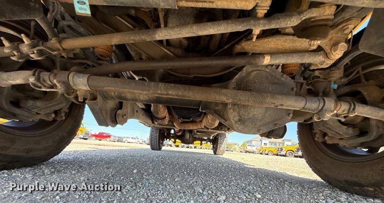 image for item GH9362 2018 Ford F350 Super Duty XL utility bed pickup truck