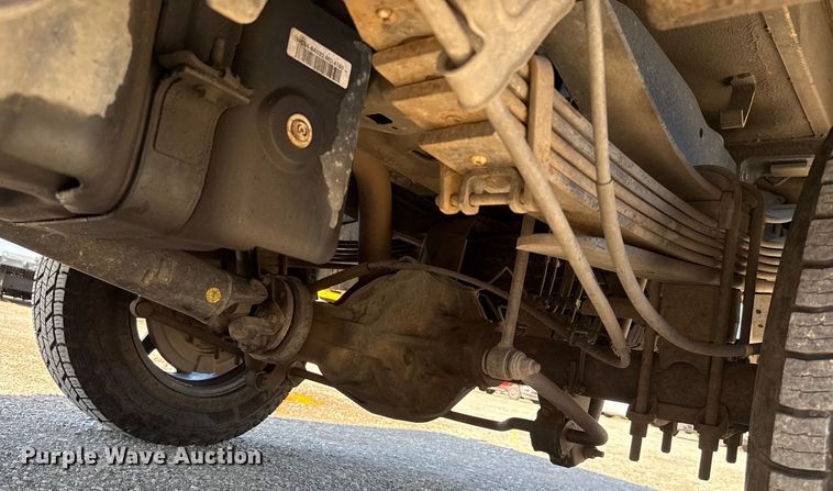 image for item GH9362 2018 Ford F350 Super Duty XL utility bed pickup truck