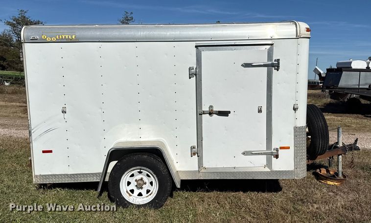 image for item GP9649 2000 Doolittle enclosed cargo trailer