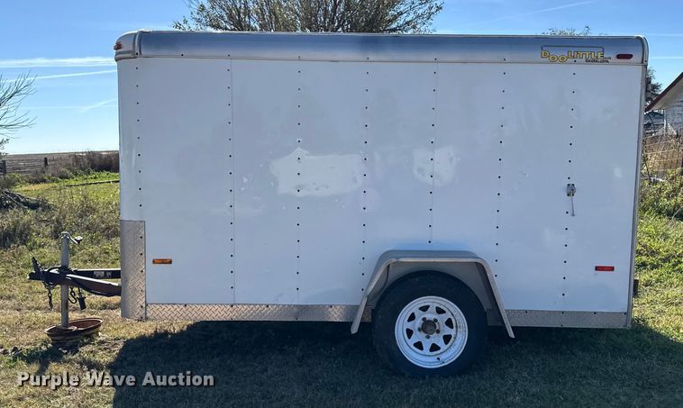image for item GP9649 2000 Doolittle enclosed cargo trailer