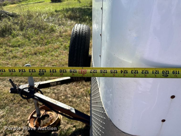 image for item GP9649 2000 Doolittle enclosed cargo trailer