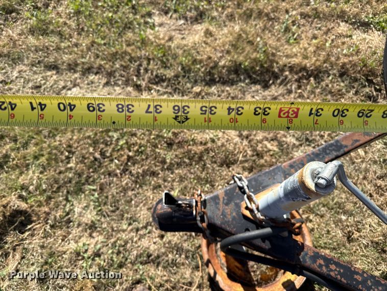 image for item GP9649 2000 Doolittle enclosed cargo trailer