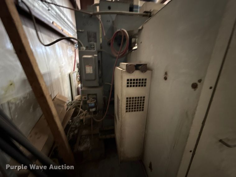 image for item HI9359 Fadal VMC4020 CNC lathe