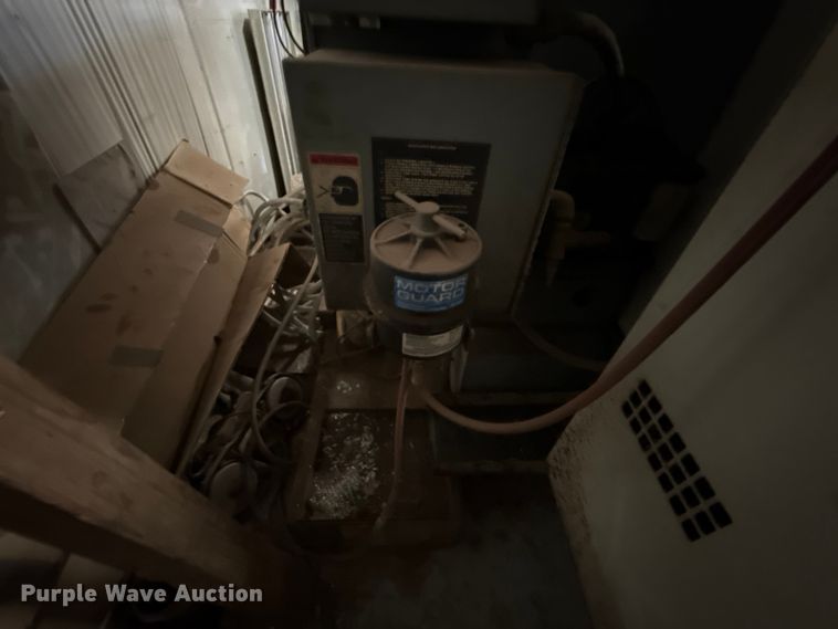 image for item HI9359 Fadal VMC4020 CNC lathe