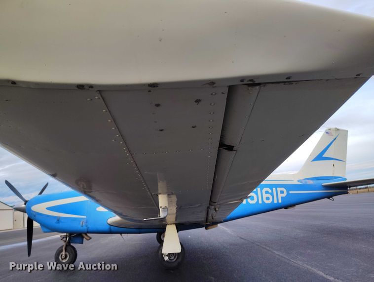 image for item IH9346 1958 Piper Comanche 250 airplane