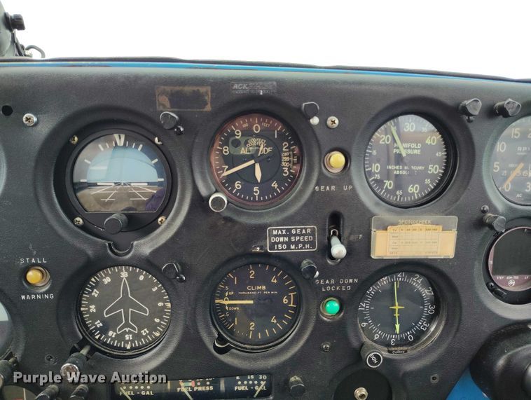 image for item IH9346 1958 Piper Comanche 250 airplane