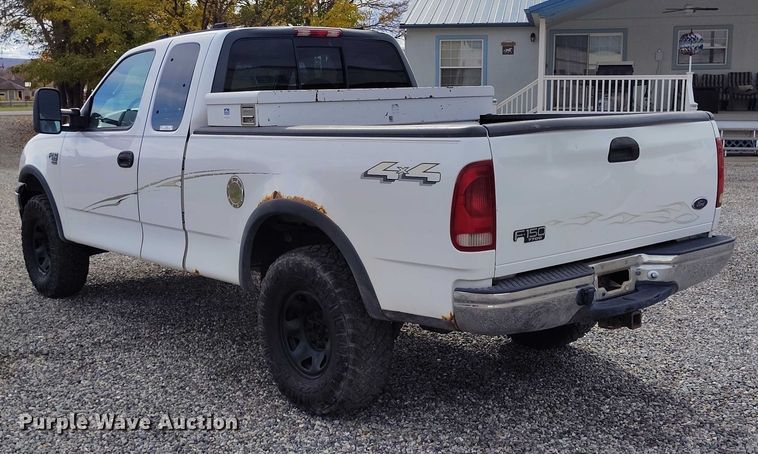 image for item IH9348 2001 Ford F150 SuperCab pickup truck