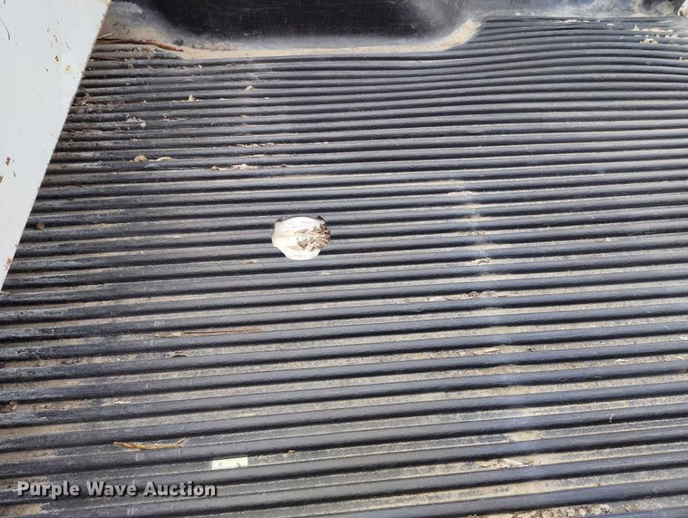 image for item IH9348 2001 Ford F150 SuperCab pickup truck