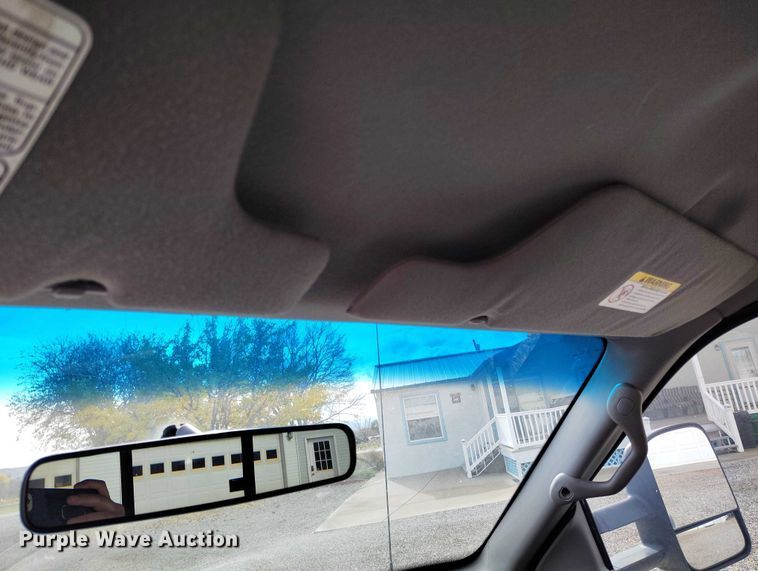 image for item IH9348 2001 Ford F150 SuperCab pickup truck