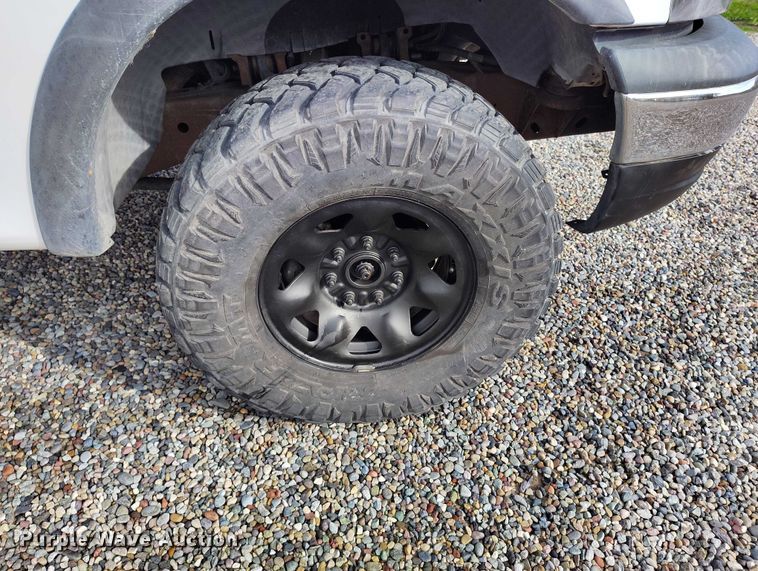 image for item IH9348 2001 Ford F150 SuperCab pickup truck