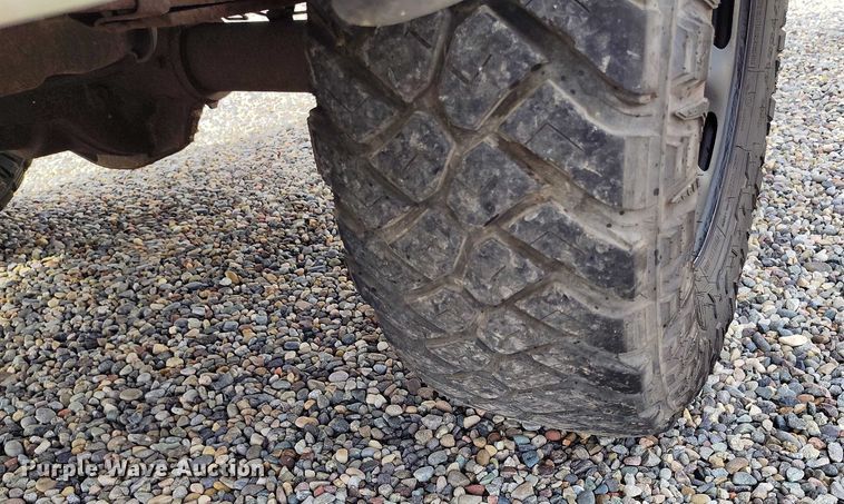 image for item IH9348 2001 Ford F150 SuperCab pickup truck