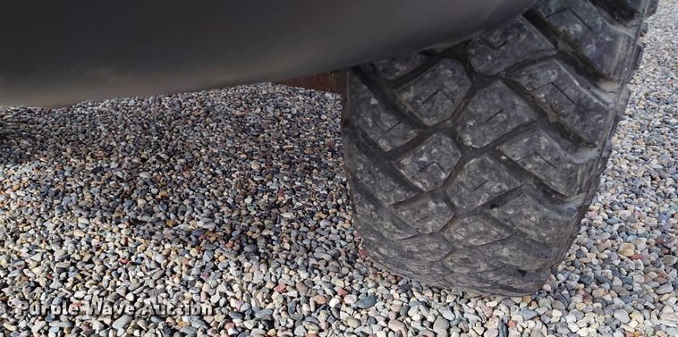 image for item IH9348 2001 Ford F150 SuperCab pickup truck