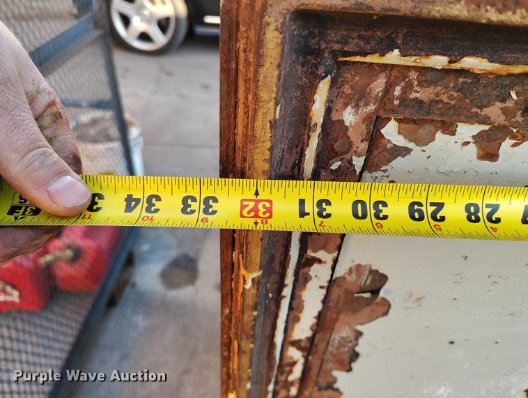 image for item IH9351 Safe