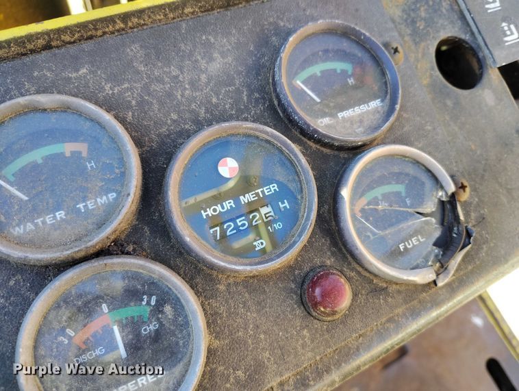 image for item IH9352 Yale GLC040AAJUNAT083 forklift