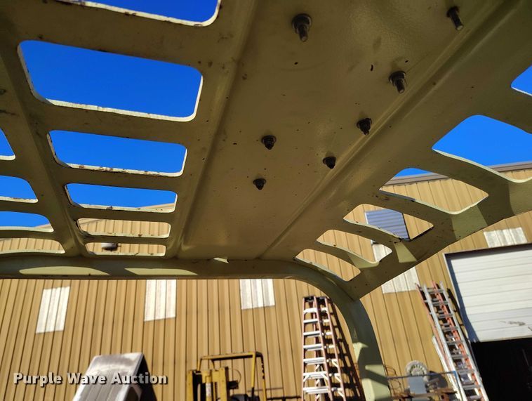 image for item IH9352 Yale GLC040AAJUNAT083 forklift