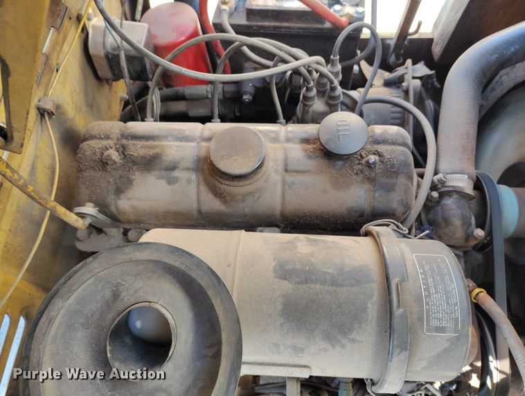 image for item IH9352 Yale GLC040AAJUNAT083 forklift