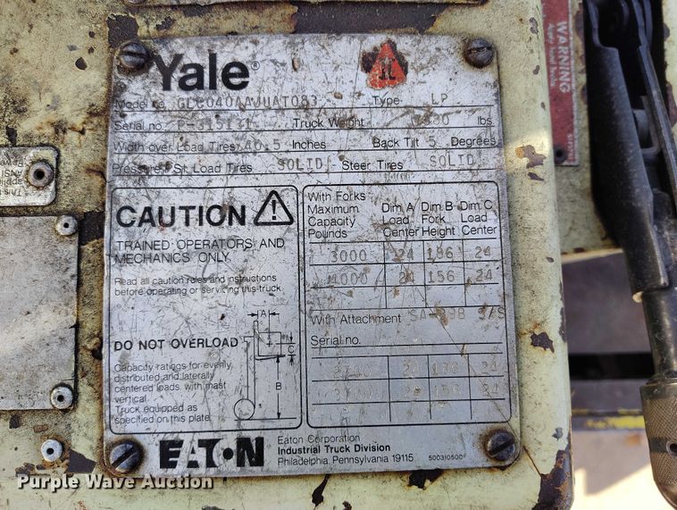 image for item IH9352 Yale GLC040AAJUNAT083 forklift