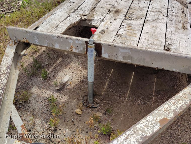 image for item IP9725 1996 Towmaster utility trailer