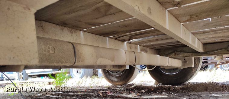 image for item IP9725 1996 Towmaster utility trailer