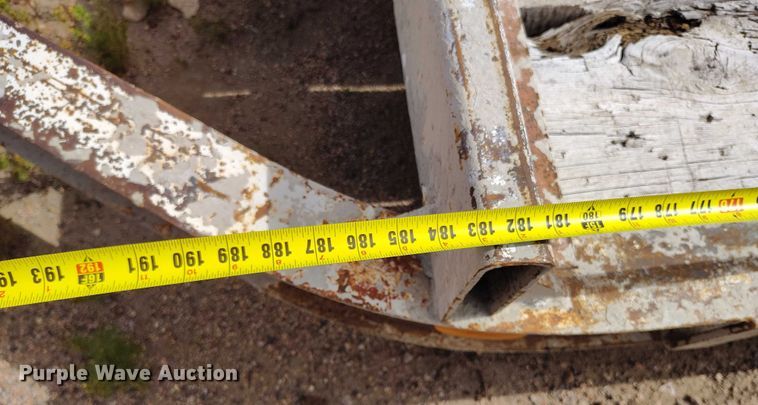 image for item IP9725 1996 Towmaster utility trailer