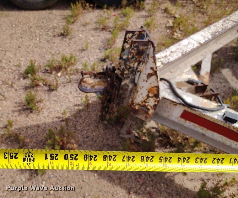 image for item IP9725 1996 Towmaster utility trailer