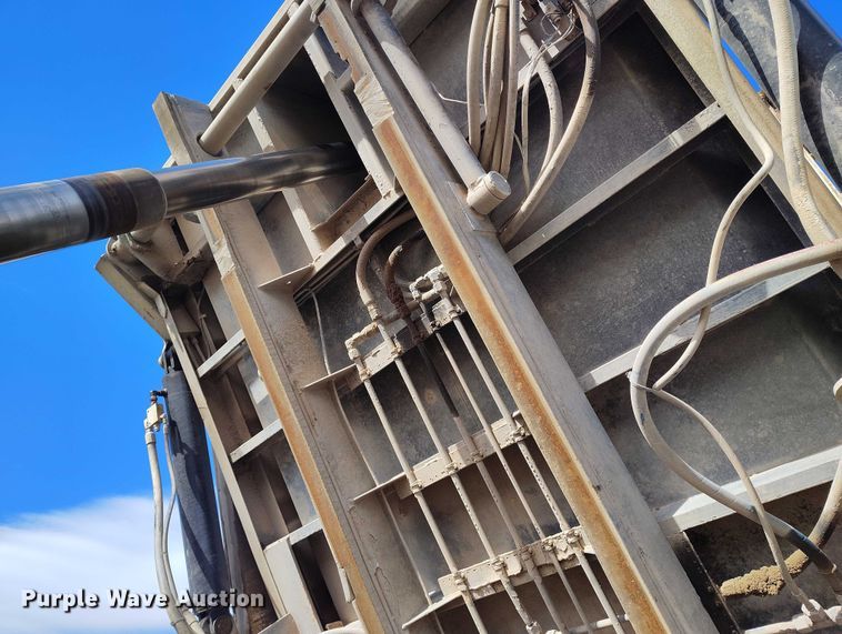 image for item IP9745 2017 Kenworth K370 refuse truck