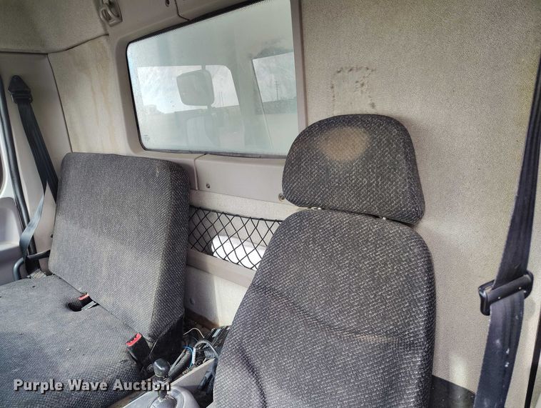 image for item IP9745 2017 Kenworth K370 refuse truck