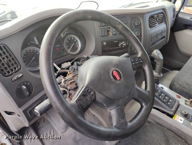 image for item IP9745 2017 Kenworth K370 refuse truck