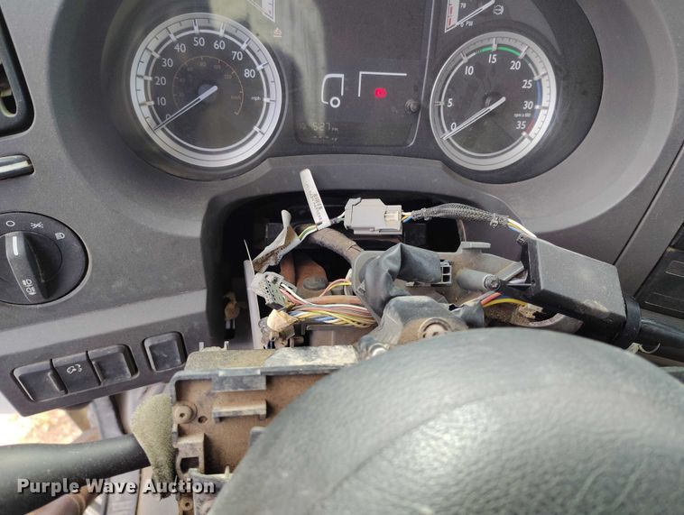 image for item IP9745 2017 Kenworth K370 refuse truck